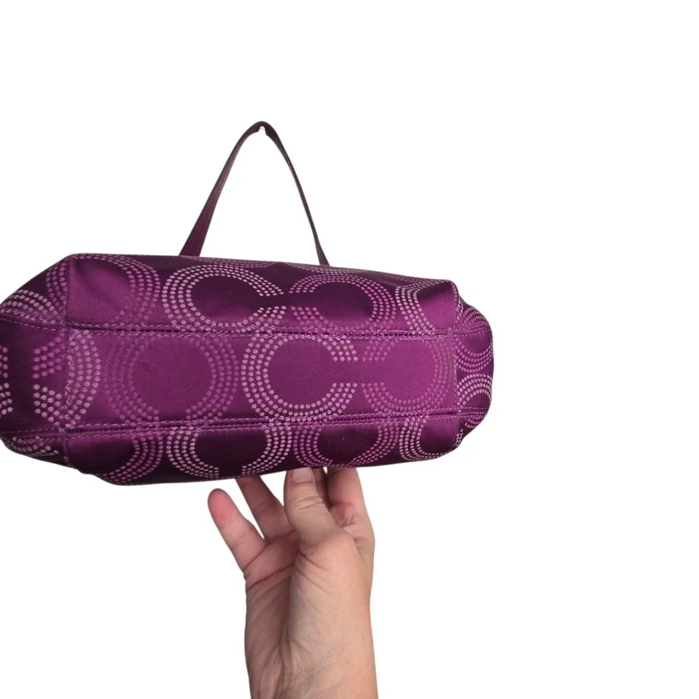 Coach Ashley Dotted Op Art Hippie Shoulder Bag Purple Signature Canvas Leather